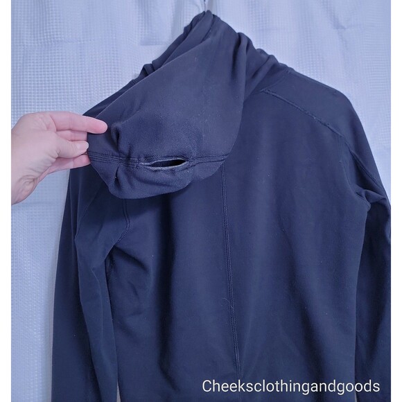 Lululemon Black Stretch Base Layer Running Hoodie Women's size 8 - Picture 9 of 9